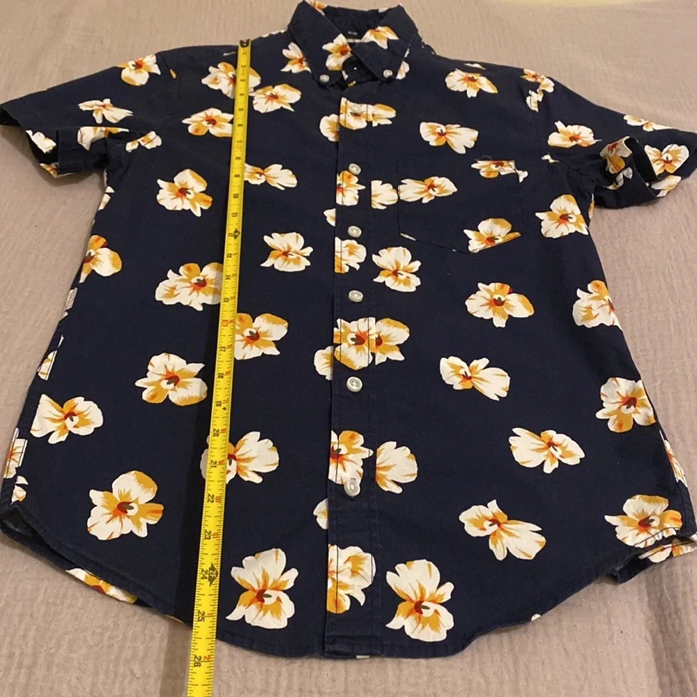 J. Crew Navy Floral Men's Shirt. Slim fit . Size XS